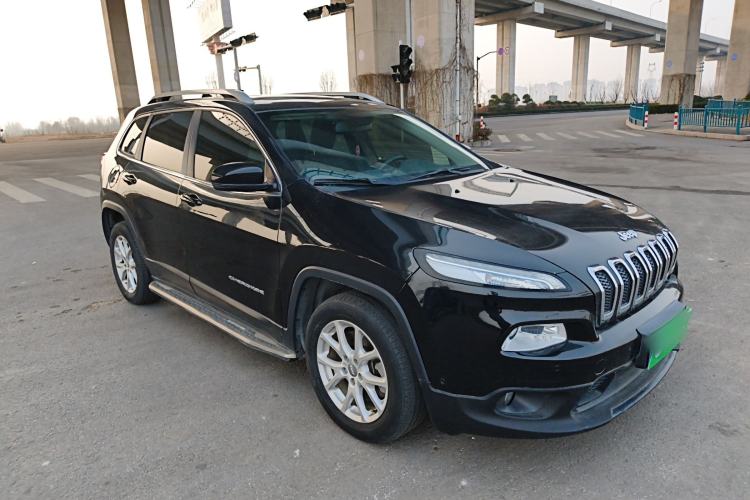 Used Jeep Cherokee 2016 2.4L Leading Smart Version