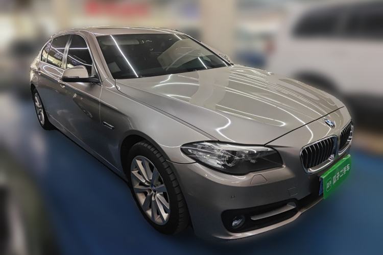 Used BMW 5 Series 2013 530Li Leading Model
