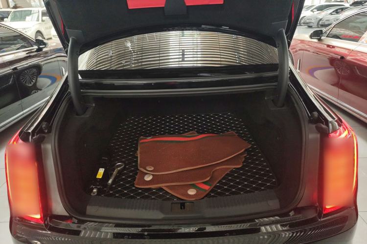 Used Hongqi H9 2023 2.0T Smart Connect Flagship Edition
