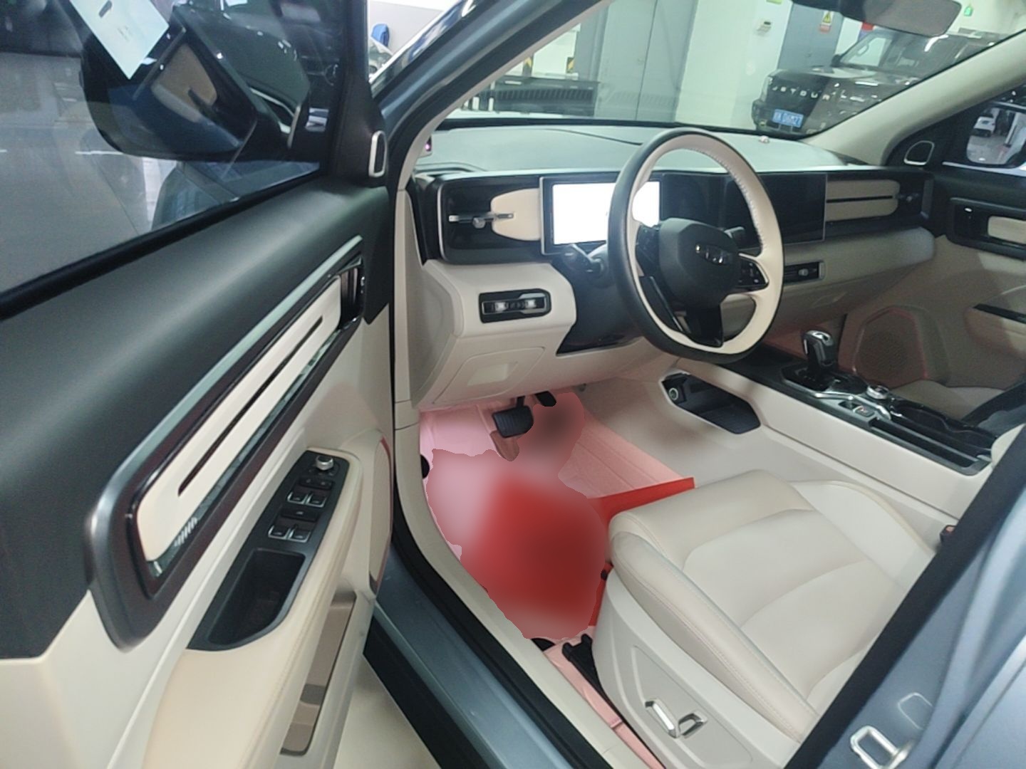 Geely Auto icon 2023 1.5TD Chocolate Luxe Edition — снимка 18