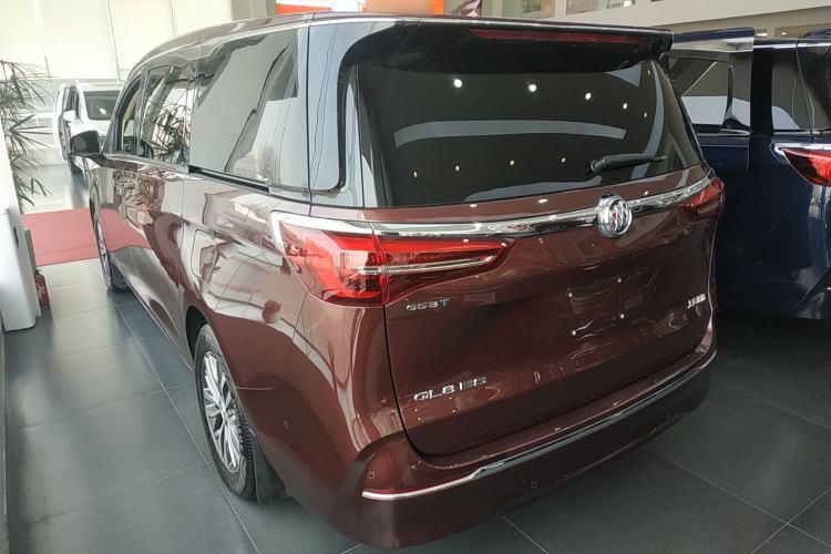 Used Buick GL8 2022 ES Landtrek 653T Luxury Edition
