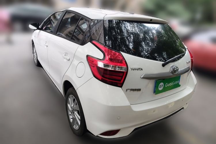 Used Toyota YARiS L Zhi Xuan 2016 Revised Version 1.5G CVT with Dynamic Sunroof
