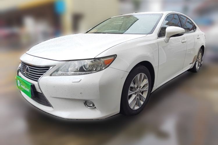 Used Lexus ES 2013 300h Elite Edition
