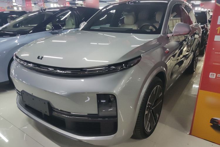 Used Li Auto L8 2025 Ultra Smart Refreshed Edition