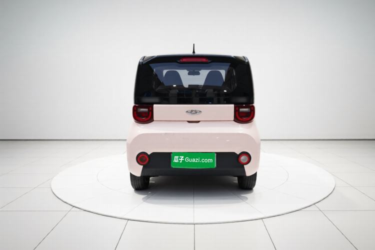 Used Chery QQ Ice Cream 2023 120km Ice Cream-Type Lithium Iron Phosphate Exterior 4