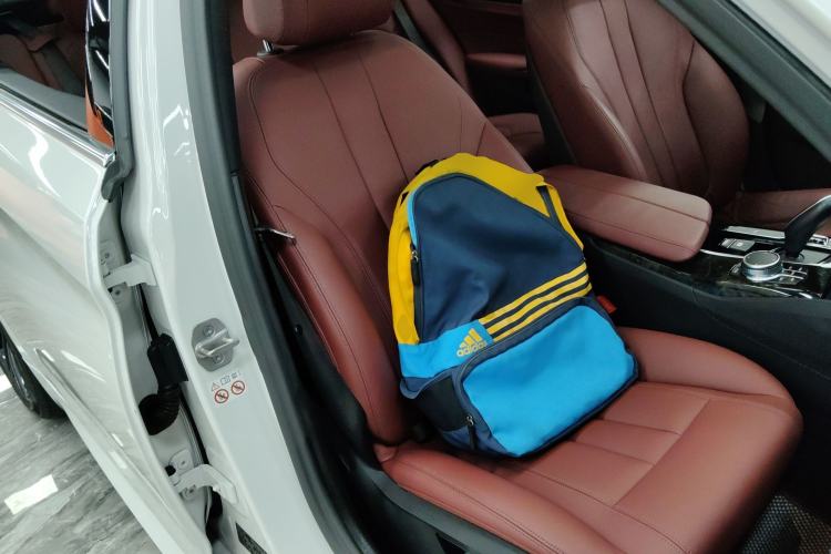 Used BMW 5 Series 2020 530Li Leading Model M Sport Package Right Front Seat