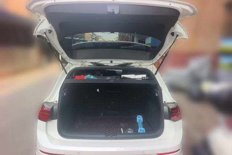 Used Volkswagen Golf 2023 Facelift 280TSI DSG R-Line Trunk