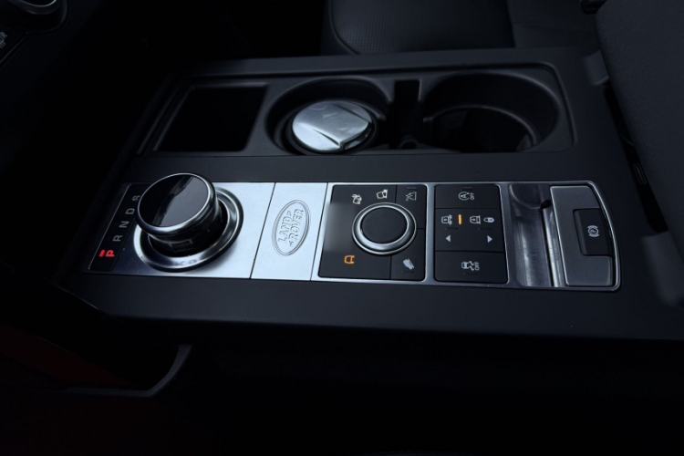 Used Land Rover Discovery 2020 3.0 SC V6 SE
