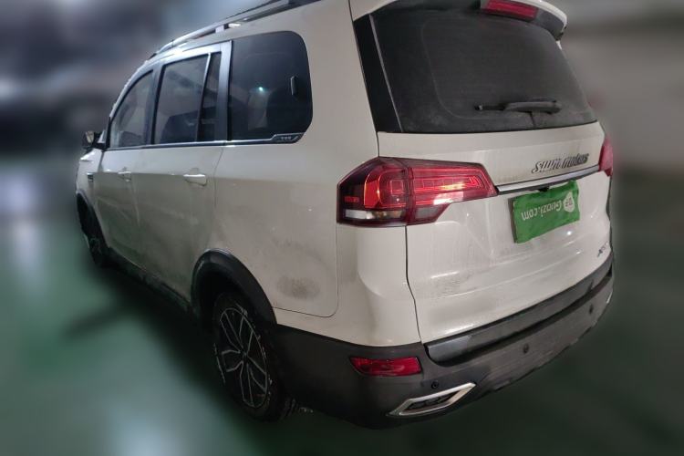 Used SWM X3 2022 1.5L Manual Comfort Edition