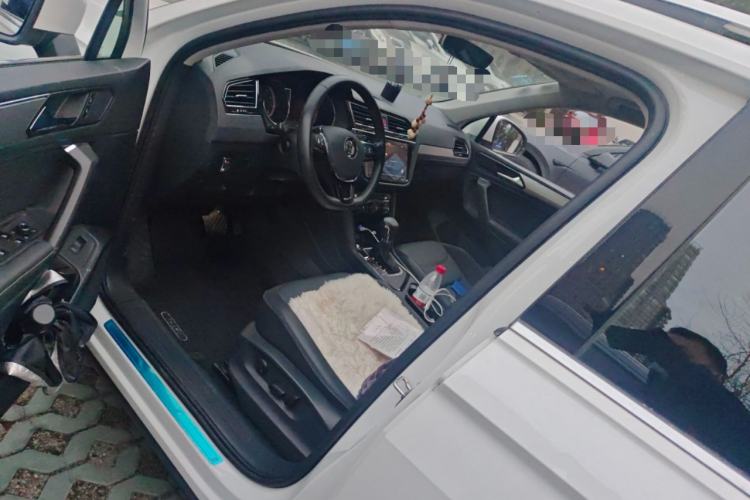 Used Volkswagen Tiguan L 2019 330TSI Automatic Two-Wheel Drive Smart Luxury Version China VI Standard