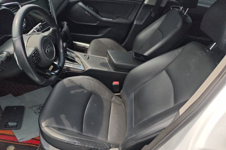 Used Kia K5 2015 2.0L Automatic LUX
