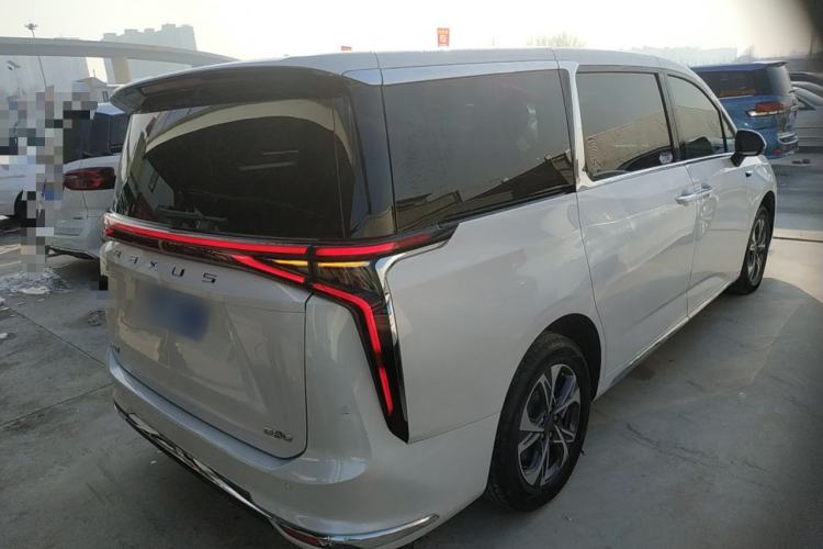 Used SAIC MAXUS G90 2022 2.0T Starry Seven-Seater