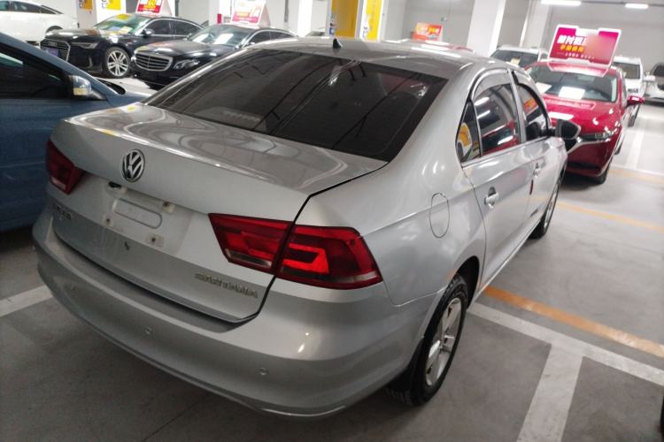 Used Volkswagen Santana 2015 1.4L Manual Fashion Edition Rear Right 45 Deg