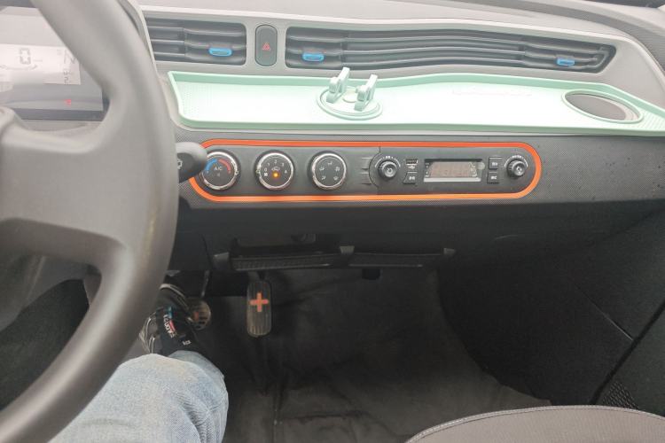 Used Wuling Hongguang MINIEV 2022 Easy Version Lithium-NMC Audio And AC Panel