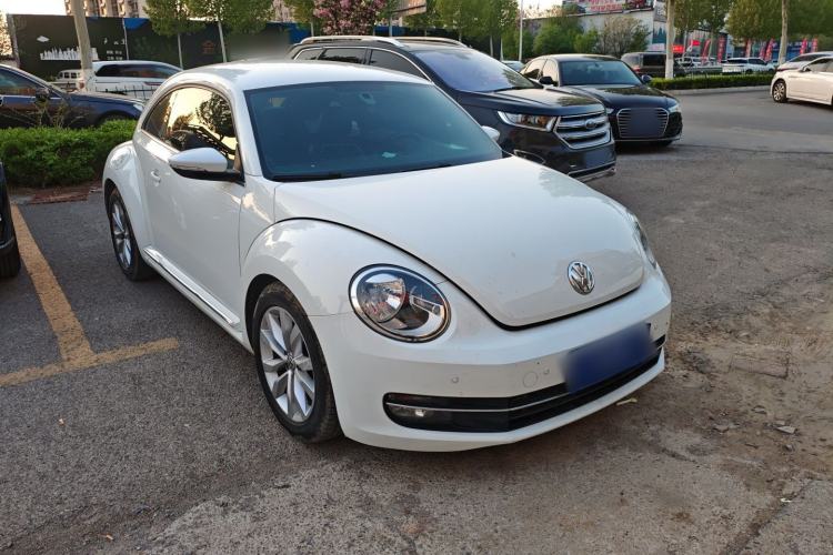 Used Volkswagen Beetle 2015 280TSI Front Right 45 Deg