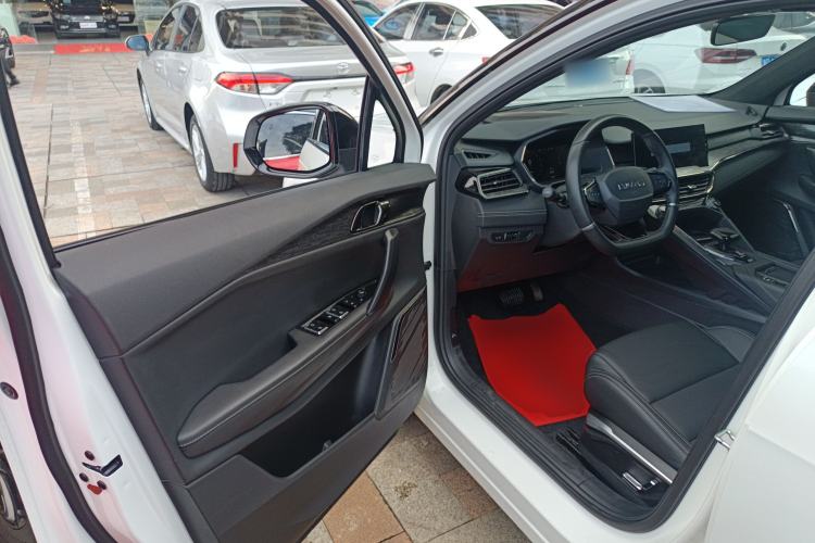 Used Lynk & Co 06 2020 1.5T JinPro model