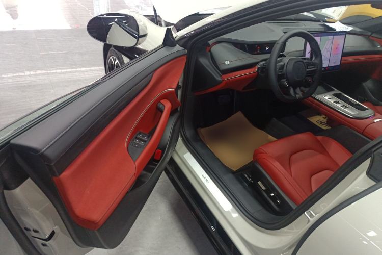 Used Xiaomi Auto SU7 2024 Rear-Drive Long-Range Intelligent Driving Version
