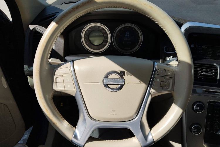 Used Volvo XC60 2011 2.0T Zhiya Edition