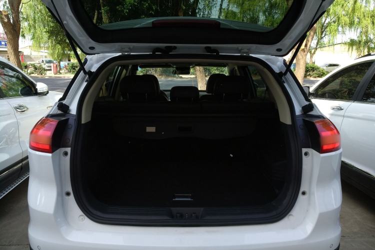 Used Geely Auto Emgrand X7 Sport 2016 1.8TD Automatic ZhiShang Model