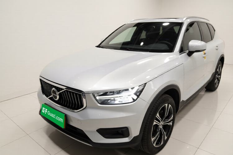 Used Volvo XC40 2021 T4 Four-Wheel Drive Smart Luxury Edition