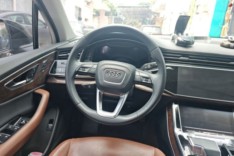 Used Audi Q7 2021 45 TFSI quattro S line Luxury Edition
