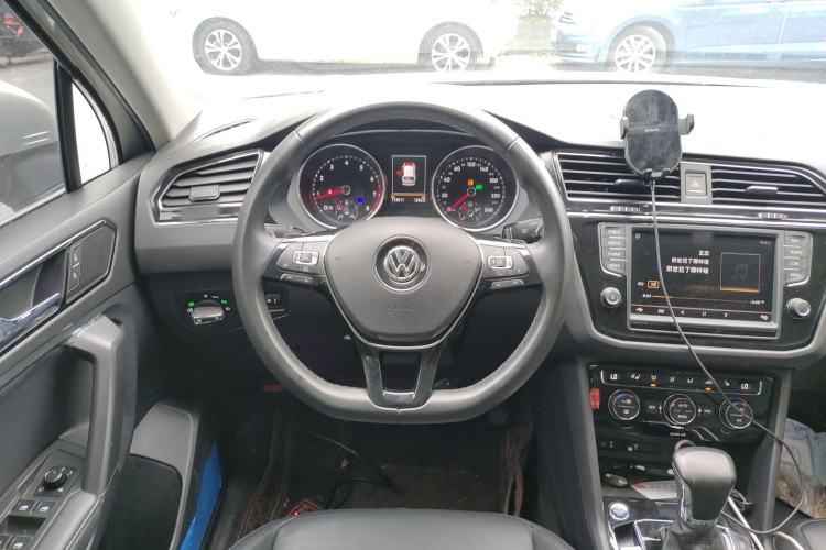 Used Volkswagen Tiguan L 2018 330TSI Automatic Two-Wheel Drive Luxury Edition