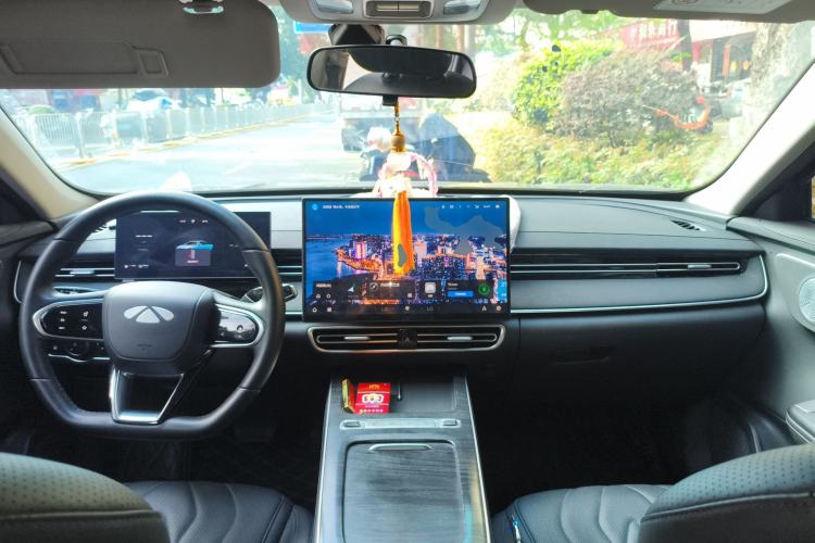 Used Chery Fengyun A8L 2025 1.5 TGDI 145 km Standard Version
