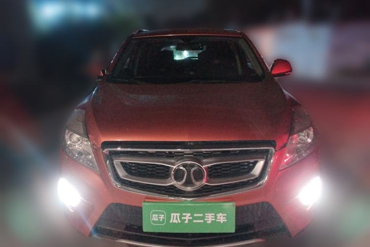 Used BAIC Senova X65 2015 2.0T Automatic Elite Model
