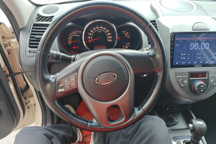 Used Kia Soul 2013 1.6L AT Premium
