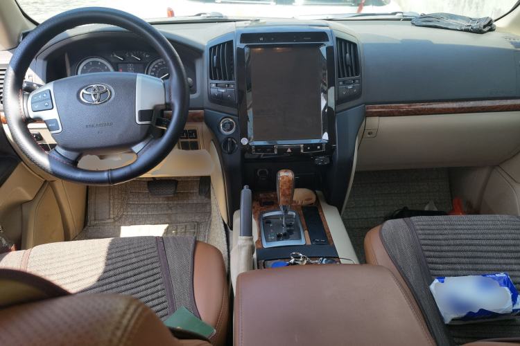 Used Toyota Land Cruiser 