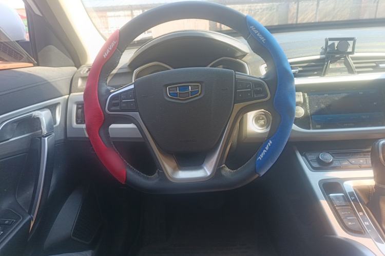 Used Geely Auto Emgrand X7 Sport 2016 1.8TD Automatic ZhiShang Model Steering Wheel
