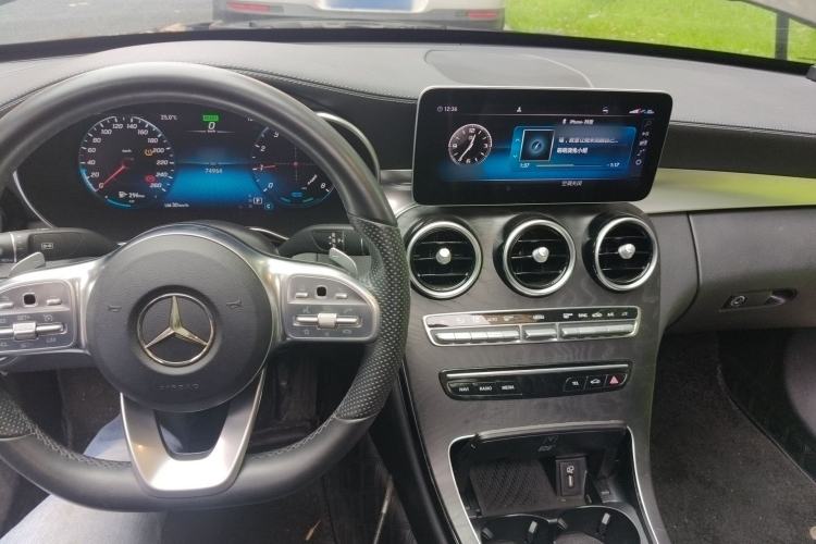 Used Mercedes-Benz C-Class 2020 C 260 L Sport Edition Center Console