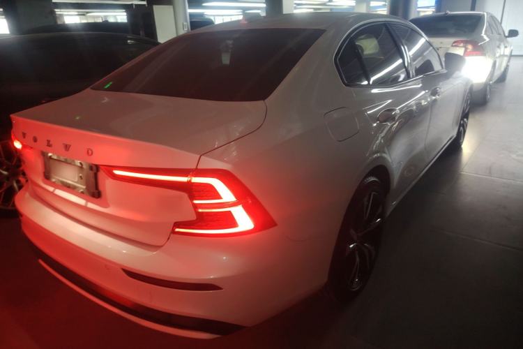 Used Volvo S60 2023 B4 Zhiyuan Sport Edition
