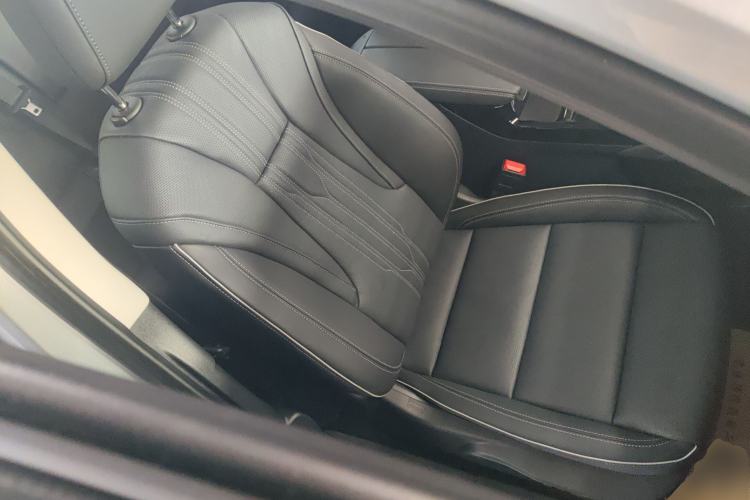 Used Buick Envision 2025 Encore Plus Four-Wheel Drive Avenir