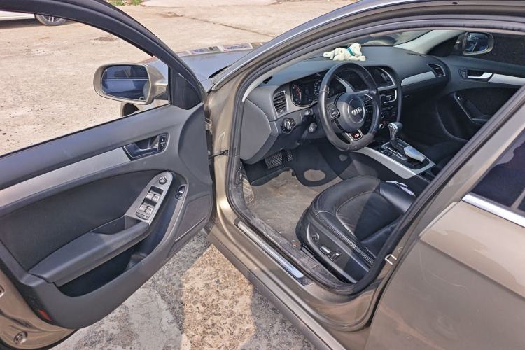 Used Audi A4L 2013 35 TFSI Automatic Standard Model
