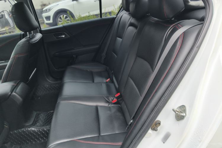 Used Honda Accord 2015 2.0L LX Comfort Edition
