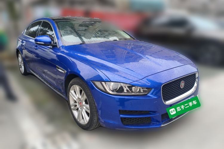 Used Jaguar XEL 2018 2.0T 200 PS Premium Edition Front Right 45 Deg