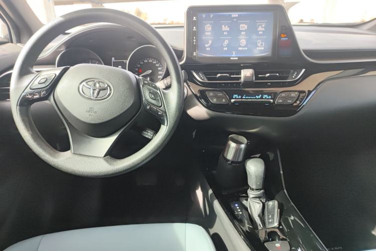 Used Toyota IZOA 2020 2.0L Yi Xiang CARE