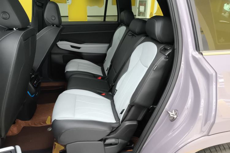 Used Volkswagen Teramont 2025 Tiguan Pro 450TSI 4Motion Crosswind Edition