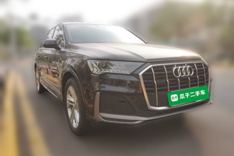 Used Audi Q7 2021 45 TFSI quattro S line Sport model