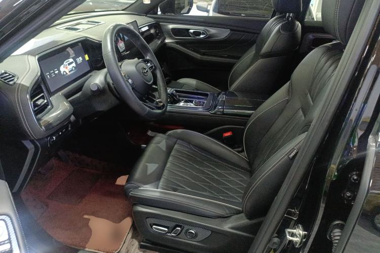 Used GAC Trumpchi GS8 2024 Linghang Series 2.0 TGDI Two-Wheel Drive Luxury Smart Connectivity Version