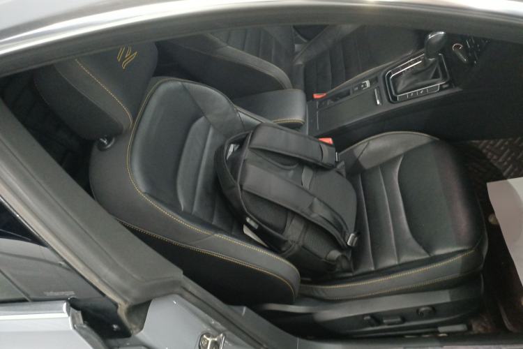 Used Volkswagen FAW-Volkswagen CC 2023 380TSI Striking Edition
