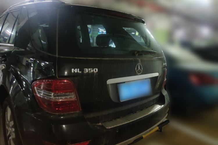 Used Mercedes-Benz M-Class 2010 ML 350 4MATIC Luxury Model Rear