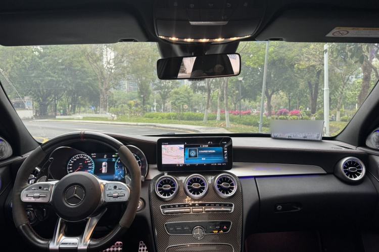 Used Mercedes-Benz C-Class AMG 2019 AMG C 43 4MATIC Estate Special Edition Center Console