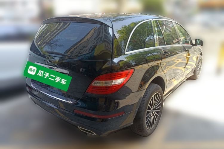 Used Mercedes-Benz R-Class  Rear Right 45 Deg