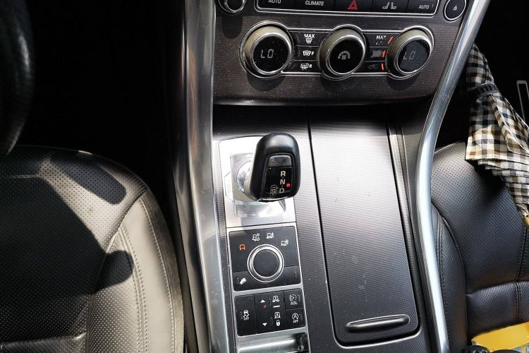 Used Land Rover Range Rover Sport 2014 3.0 SC V6 HSE DYNAMIC
