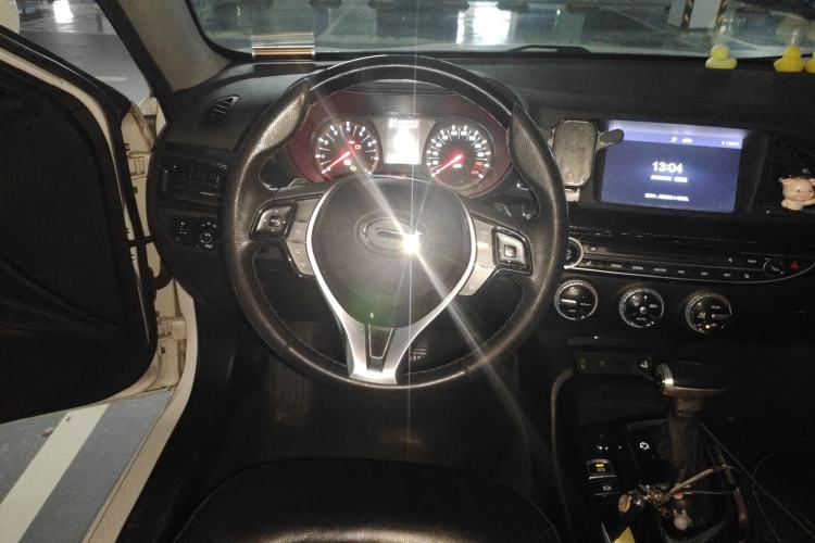 Used GAC Trumpchi GA6 2015 1.8T DCT Luxury Navigation Model Steering Wheel