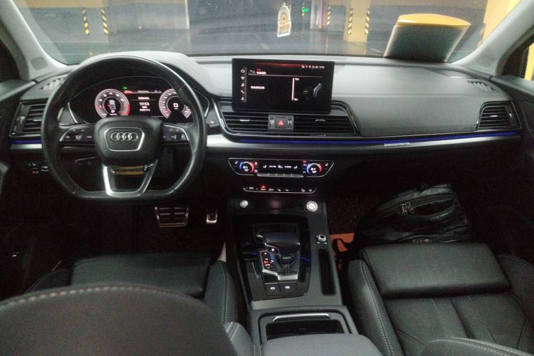 Used Audi Q5L 2022 Updated 45T Luxury Dynamic Version Center Console