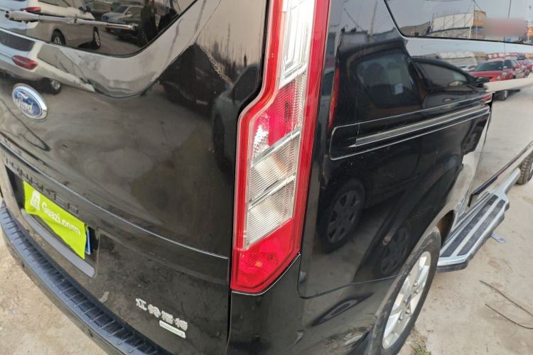 Used Ford Tourneo Custom 2017 2.0T Automatic Elite Edition Right Rear Taillight