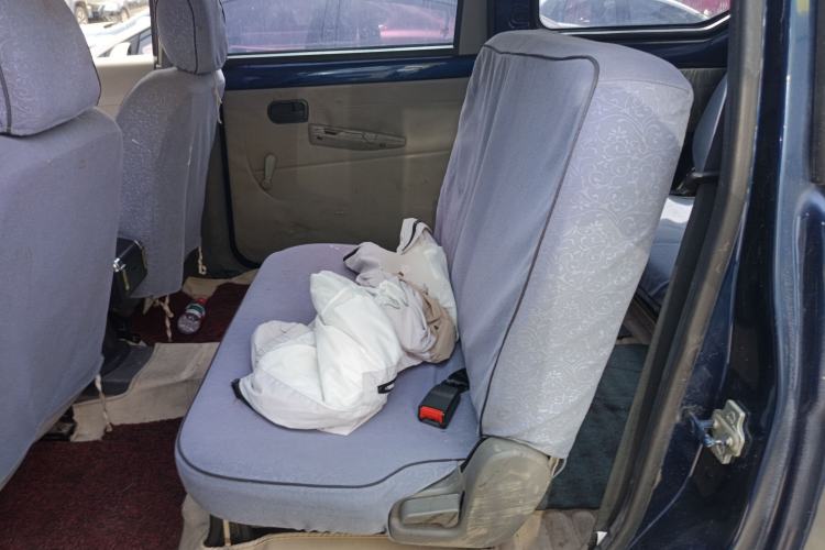Used Wuling Hongguang 2010 1.2L Base Version China IV Standard Left Rear Seat